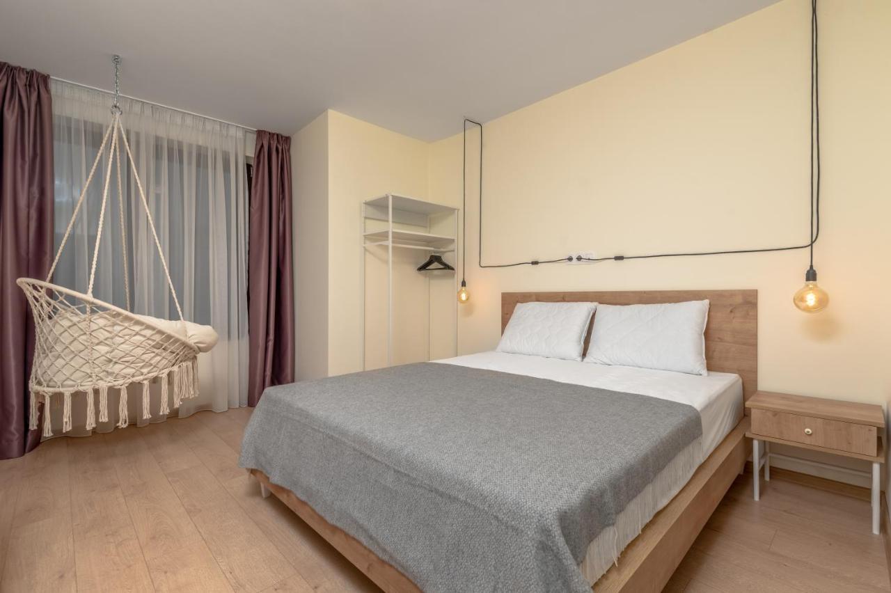 Chic 2bd Flat With Modern Furniture On Aldomirovska By Flat Mаnager Apartament